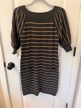 Jessica Howard Gray Dress with Tan Stripes and Puff Sleeves